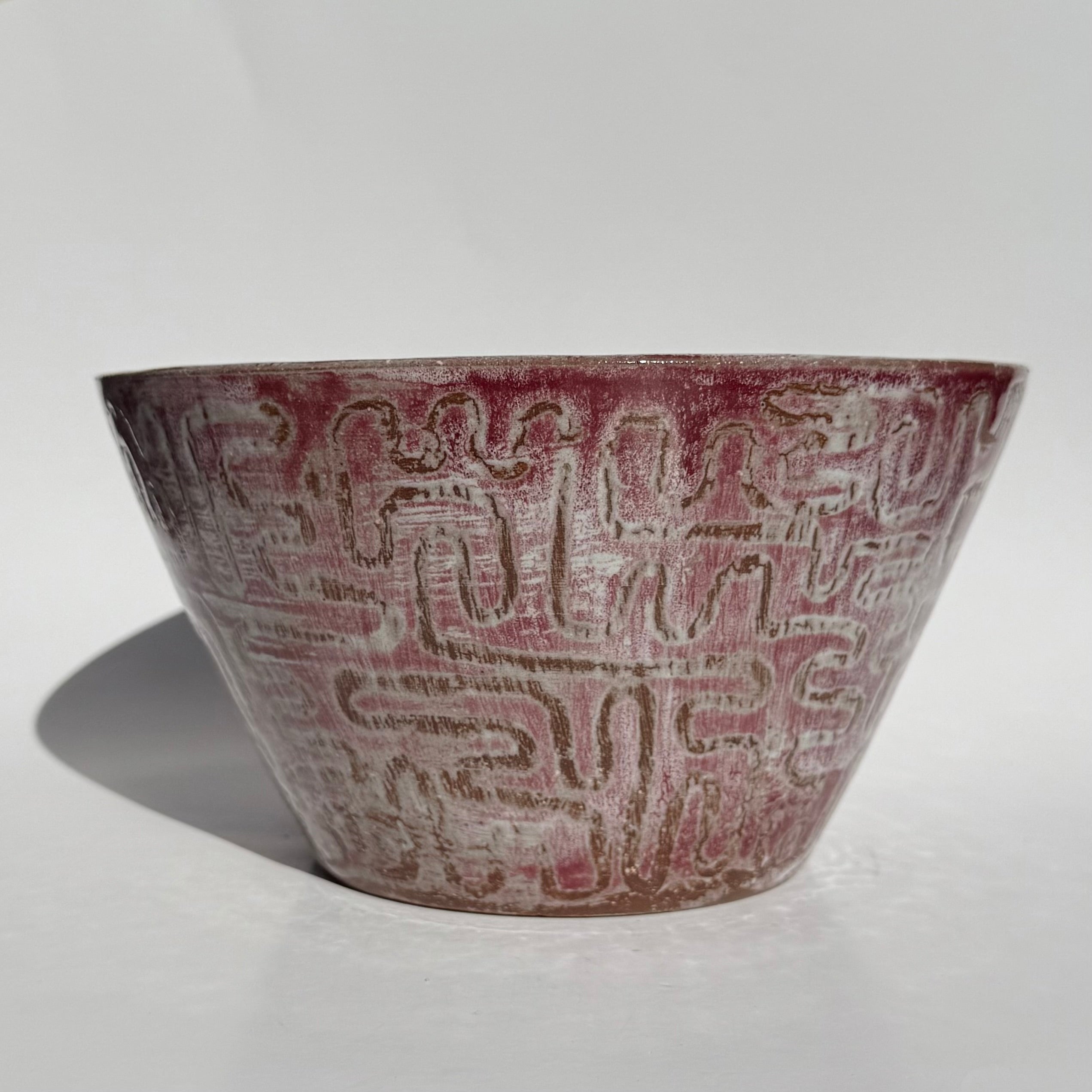 Large Squiggle Pattern Planter - White Raspberry Wax