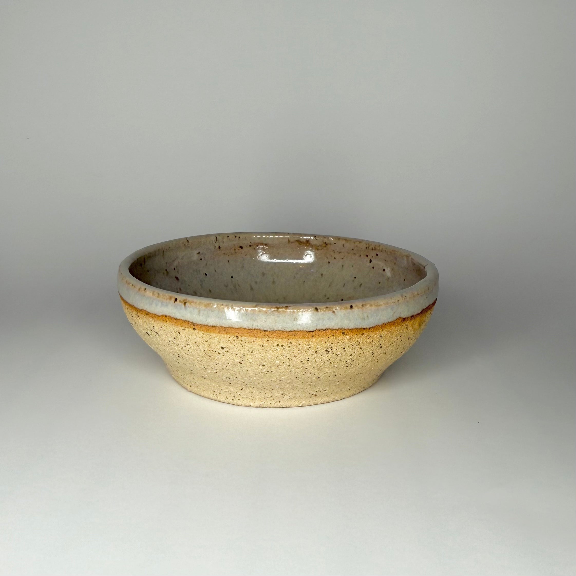 Ring Dish - Oyster